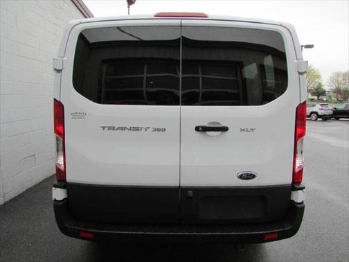 2022 Ford Transit-350 XLT