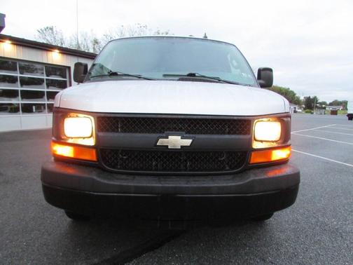 2016 Chevrolet Express 2500 LS