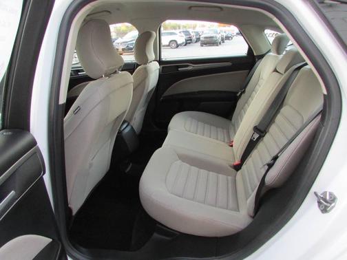 2017 Ford Fusion Hybrid S