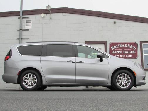 2020 Chrysler Voyager LXI