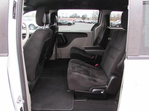 2016 Dodge Grand Caravan AVP/SE