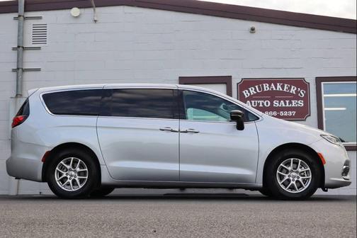 Silver 2024 Chrysler Pacifica Touring L