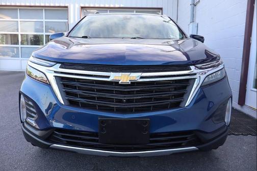 Blue 2023 Chevrolet Equinox 1LT