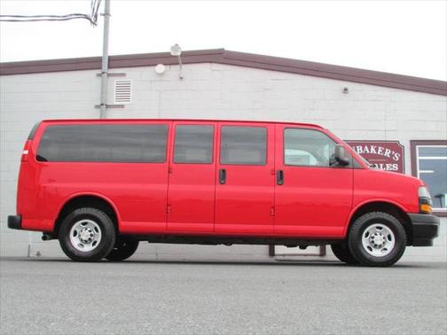 2020 Chevrolet Express 3500 LS 3500 3dr Extended Passenger Van