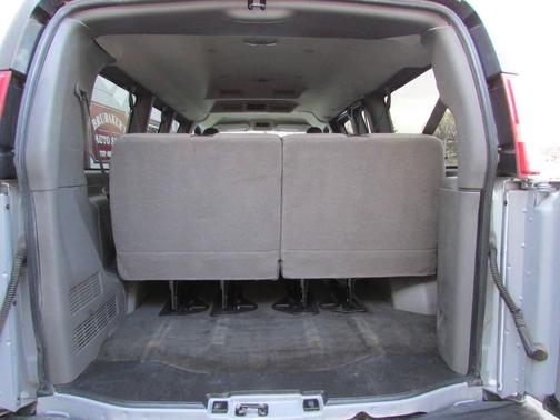 2016 Chevrolet Express 2500 LS