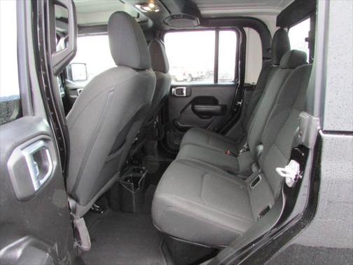 2023 Jeep Gladiator Sport S