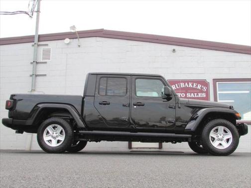 2023 Jeep Gladiator Sport S