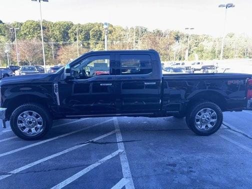 2026 Ford F-350 Lariat