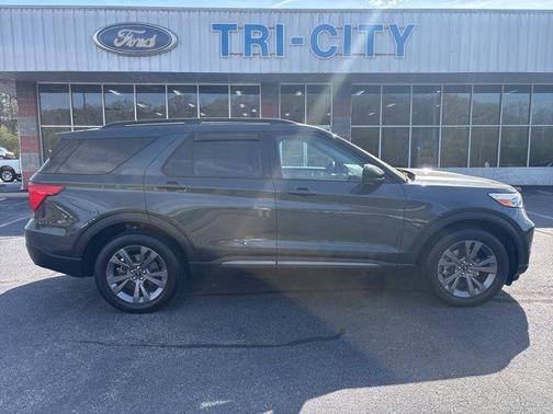 Stone Blue Metallic 2023 Ford Explorer XLT