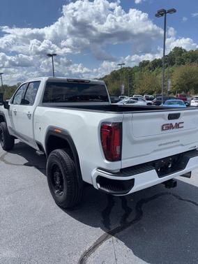 2023 GMC Sierra 2500 AT4