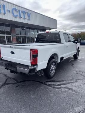 2026 Ford F-350 Lariat