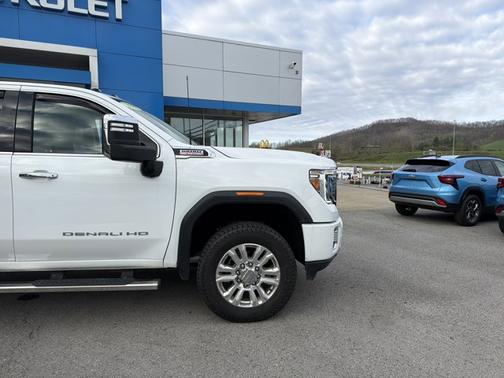Summit White 2021 GMC Sierra 2500 Denali