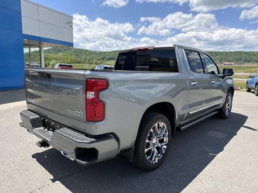 Sterling Gray Metallic 2026 Chevrolet Silverado 1500 High Country