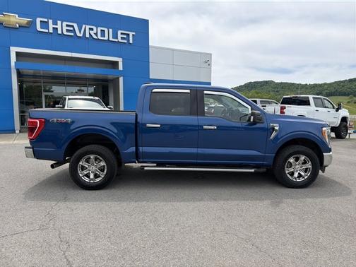 ATLAS BLUE METALL 2023 Ford F-150 XLT