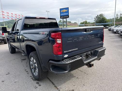 Northsky Blue Metallic 2022 Chevrolet Silverado 2500 Custom