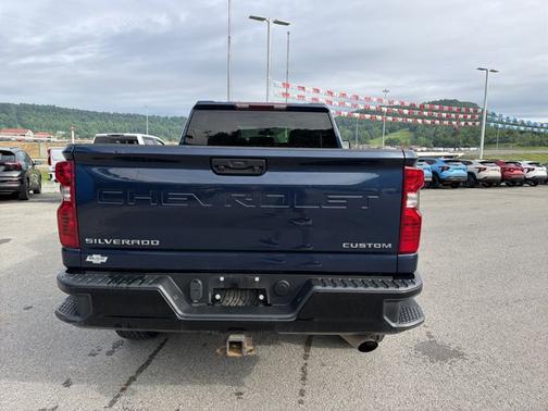 Northsky Blue Metallic 2022 Chevrolet Silverado 2500 Custom