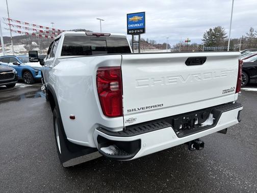 2025 Chevrolet Silverado 3500 High Country
