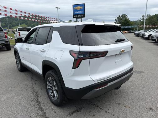 Summit White 2026 Chevrolet Equinox AWD LT