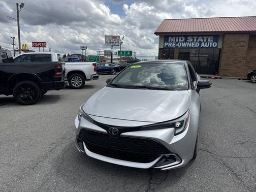2024 Toyota Corolla Hatchback XSE
