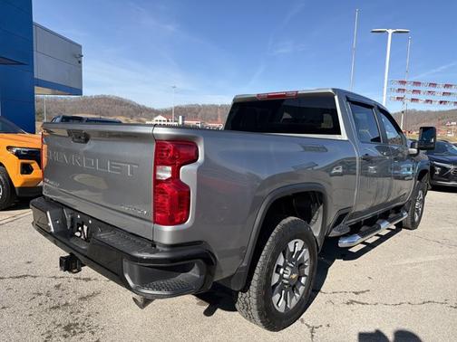 2025 Chevrolet Silverado 2500 Custom