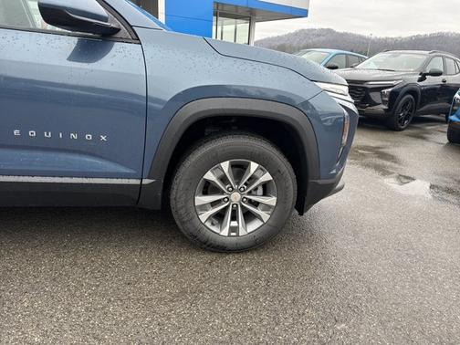 2026 Chevrolet Equinox AWD LT