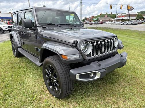 Granite Crystal Metallic Clearcoat 2025 Jeep Wrangler 4xe Sahara