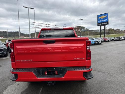 2026 Chevrolet Silverado 1500 Custom