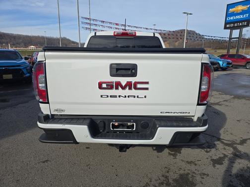2022 GMC Canyon 4WD Denali