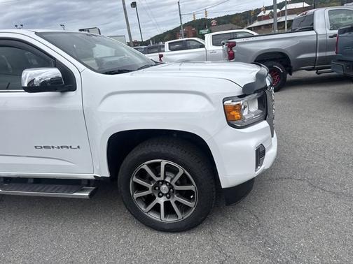 2022 GMC Canyon 4WD Denali