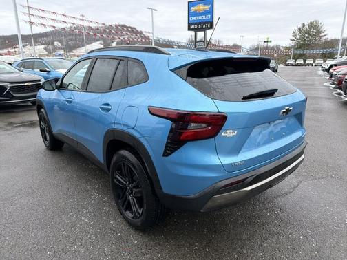 Marina Blue Metallic 2026 Chevrolet Trax ACTIV