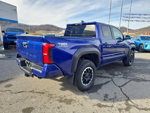 2024 Toyota Tacoma TRD Off Road