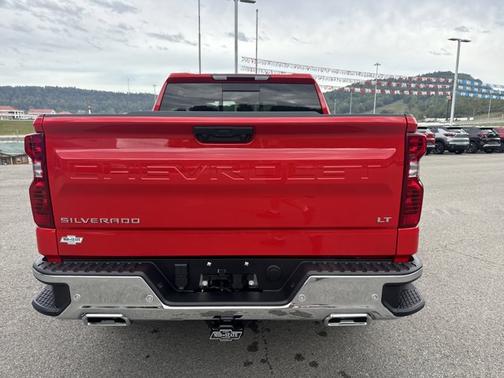 2026 Chevrolet Silverado 1500 1LT