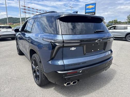 2026 Chevrolet Traverse AWD RS