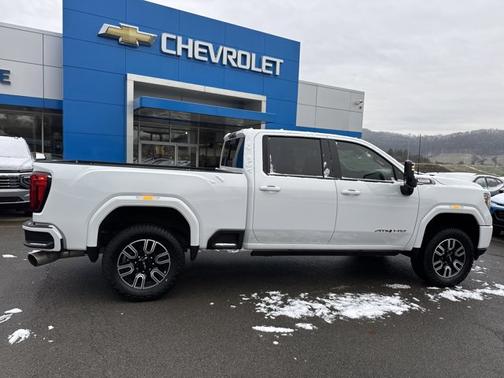 2023 GMC Sierra 2500 AT4