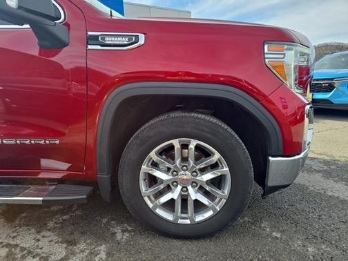 2022 GMC Sierra 1500 SLT
