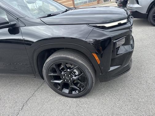 2025 Chevrolet Traverse AWD RS