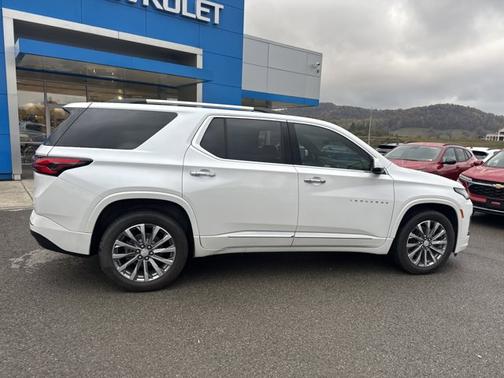 2022 Chevrolet Traverse Premier