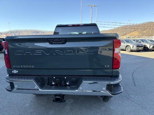 2026 Chevrolet Silverado 3500 LT