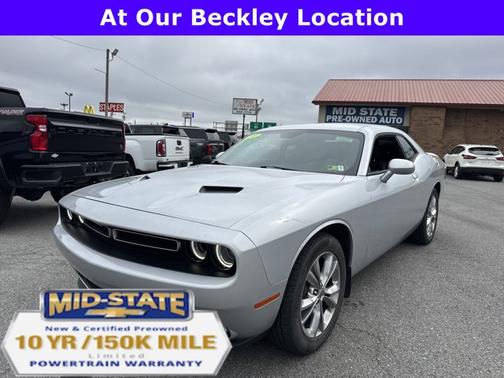 2021 Dodge Challenger SXT