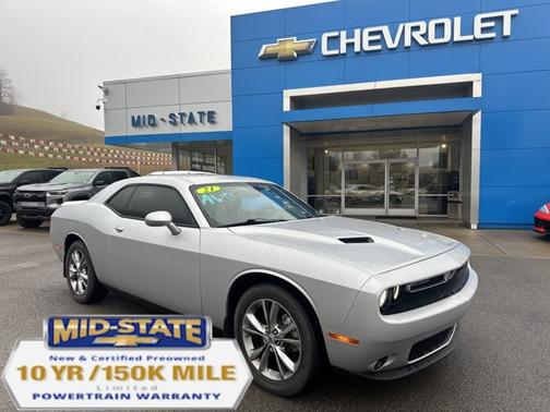 2021 Dodge Challenger SXT