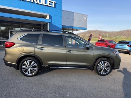 Autumn Green Metallic 2022 Subaru Ascent Touring