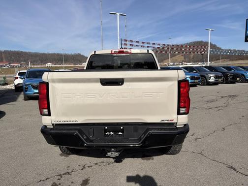 2026 Chevrolet Colorado 4WD ZR2