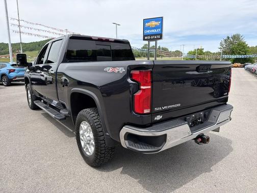 Dark Ash Metallic 2024 Chevrolet Silverado 2500 LTZ