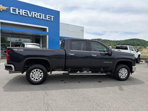 Dark Ash Metallic 2024 Chevrolet Silverado 2500 LTZ