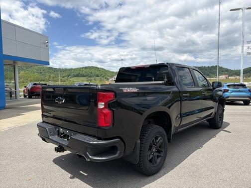 Black 2022 Chevrolet Silverado 1500 Limited Custom Trail Boss
