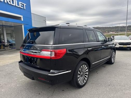 2019 Lincoln Navigator Reserve