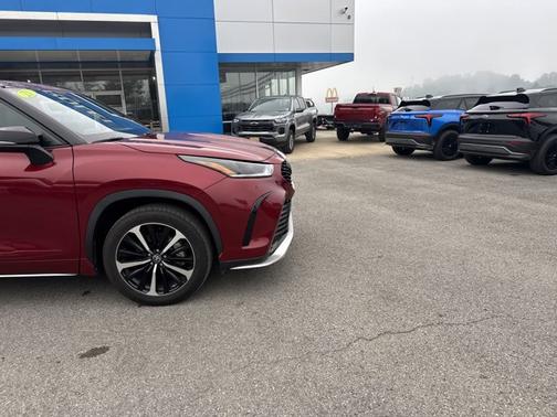 2021 Toyota Highlander XSE