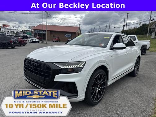 2023 Audi Q8 Premium Plus