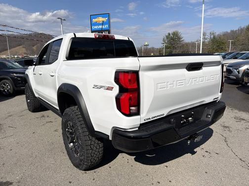 2026 Chevrolet Colorado 4WD ZR2