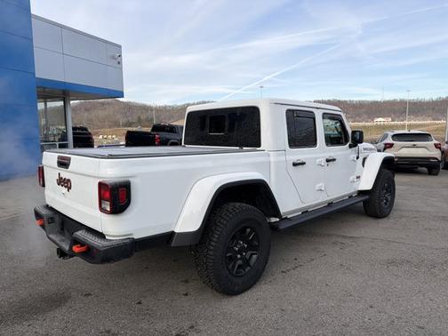 2023 Jeep Gladiator Mojave
